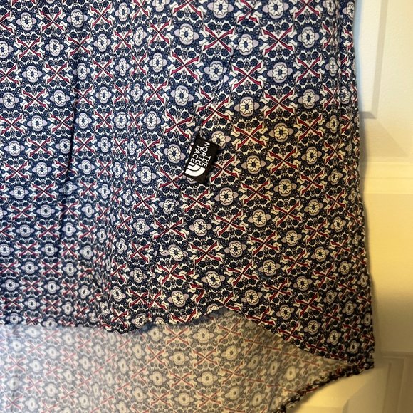 The North Face sleeveless top in Medium - multi-coloured - Picture 2 of 4